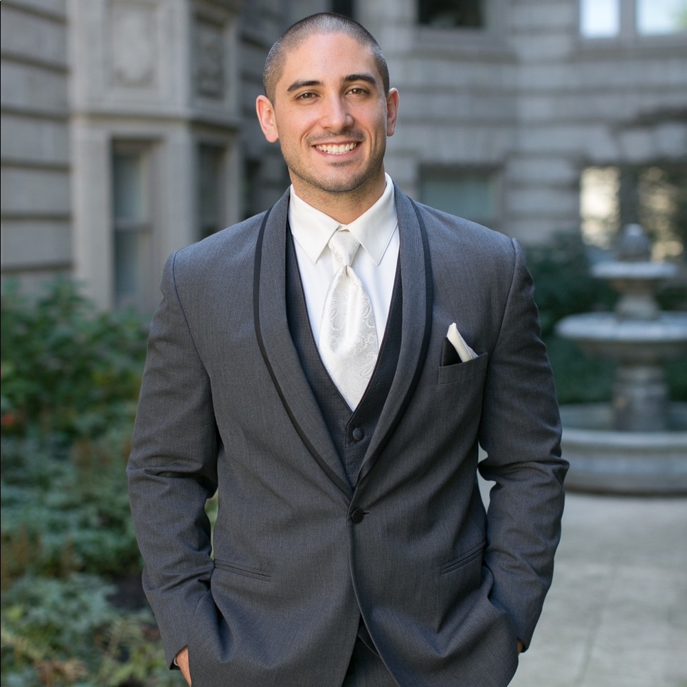 Meet your posher, Cam!